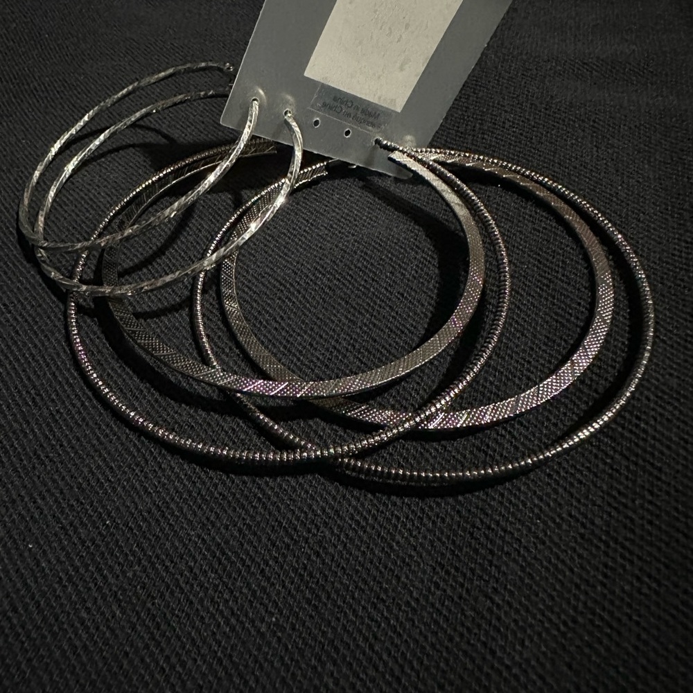 Silver Hoop Earrings Set